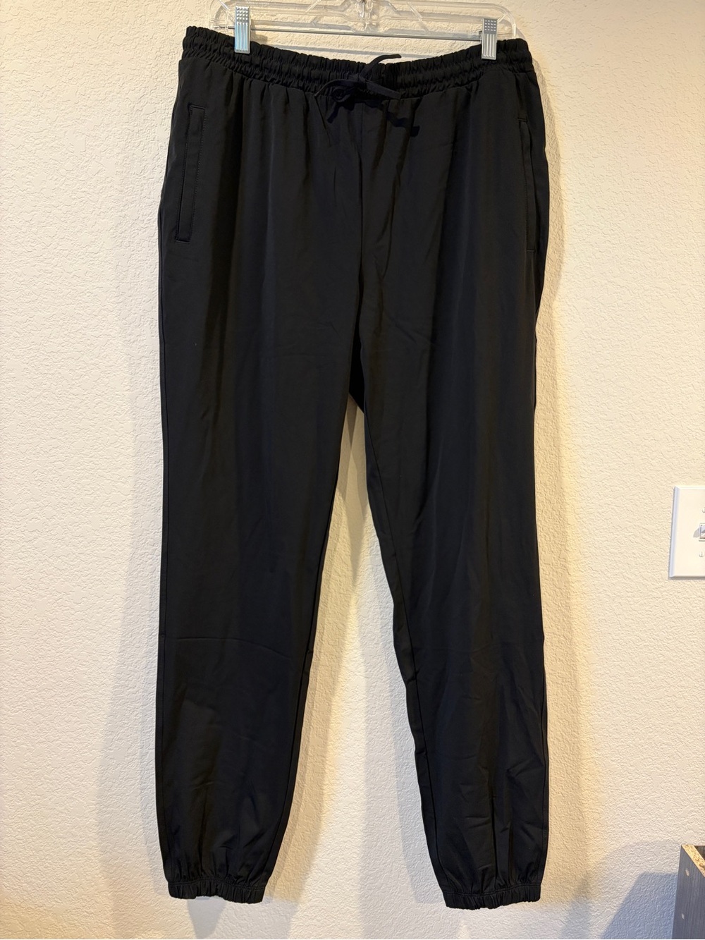 Fabletics Women’s Black All Day Jogger - Large Tall